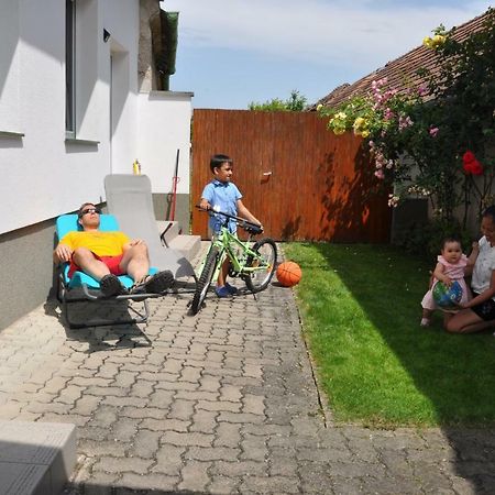 Ferienhaus Resi Illmitz Exterior foto